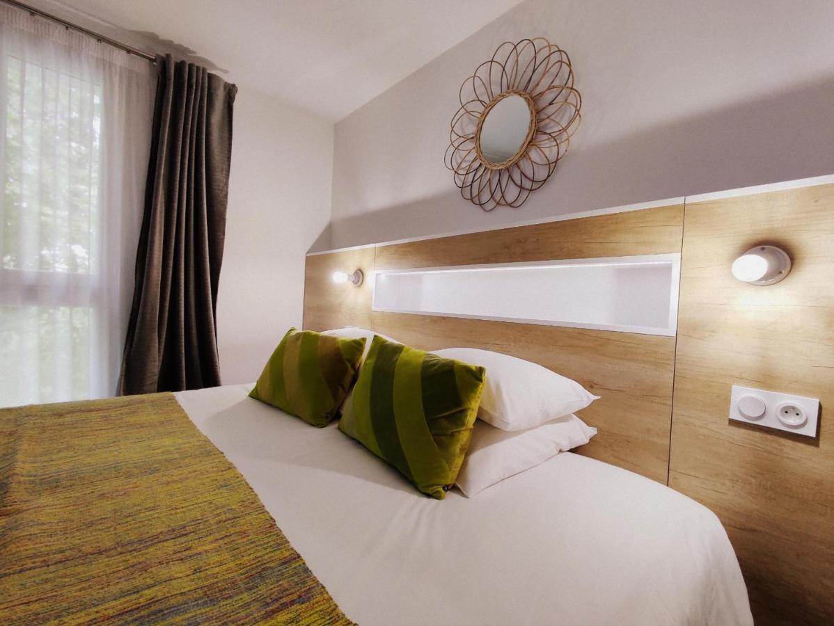 Hotel Le Collonges Tv Connecte Wifi Netflix Брив ла Гайард Екстериор снимка