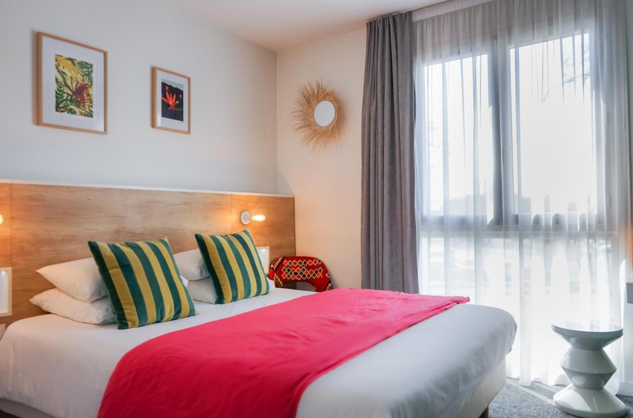 Hotel Le Collonges Tv Connecte Wifi Netflix Брив ла Гайард Екстериор снимка