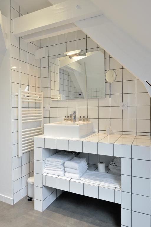 Hotel Le Collonges Tv Connecte Wifi Netflix Брив ла Гайард Екстериор снимка